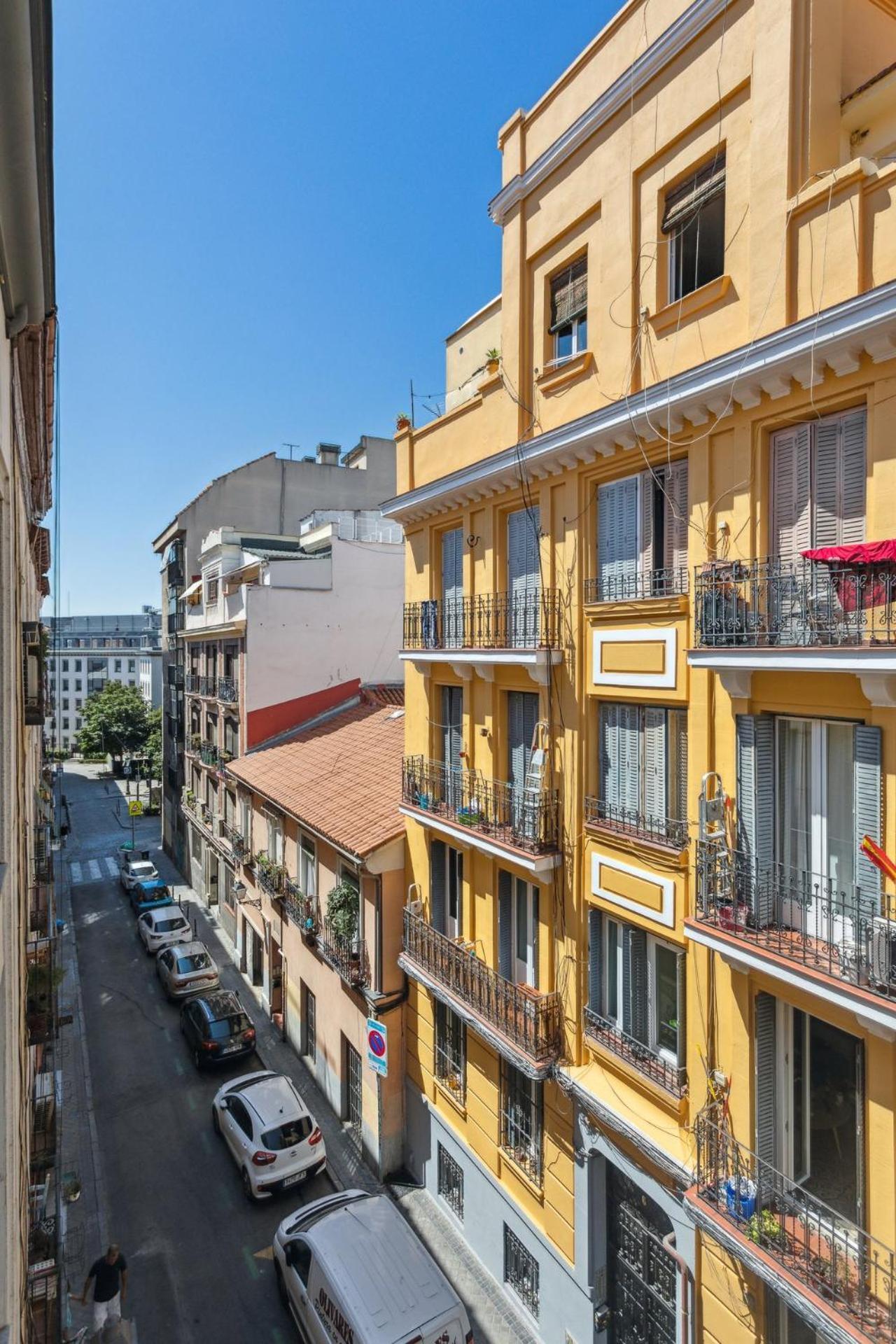 Limehome Madrid Calle De La Paloma Exterior foto